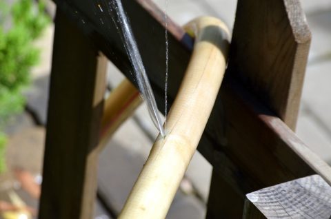 pipa bocor malam hari