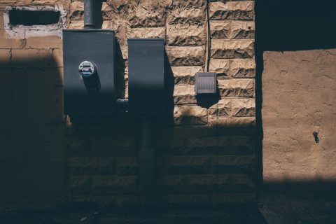 peran pipa listrik dalam pengamanan kabel listrik